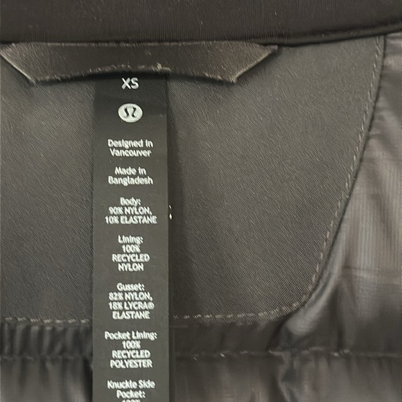Lululemon Men's All Down Vest - Picture 6 of 9